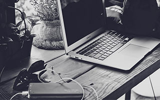 B体育-贝林厄姆加盟皇马，表现抢眼，贝林厄姆技术