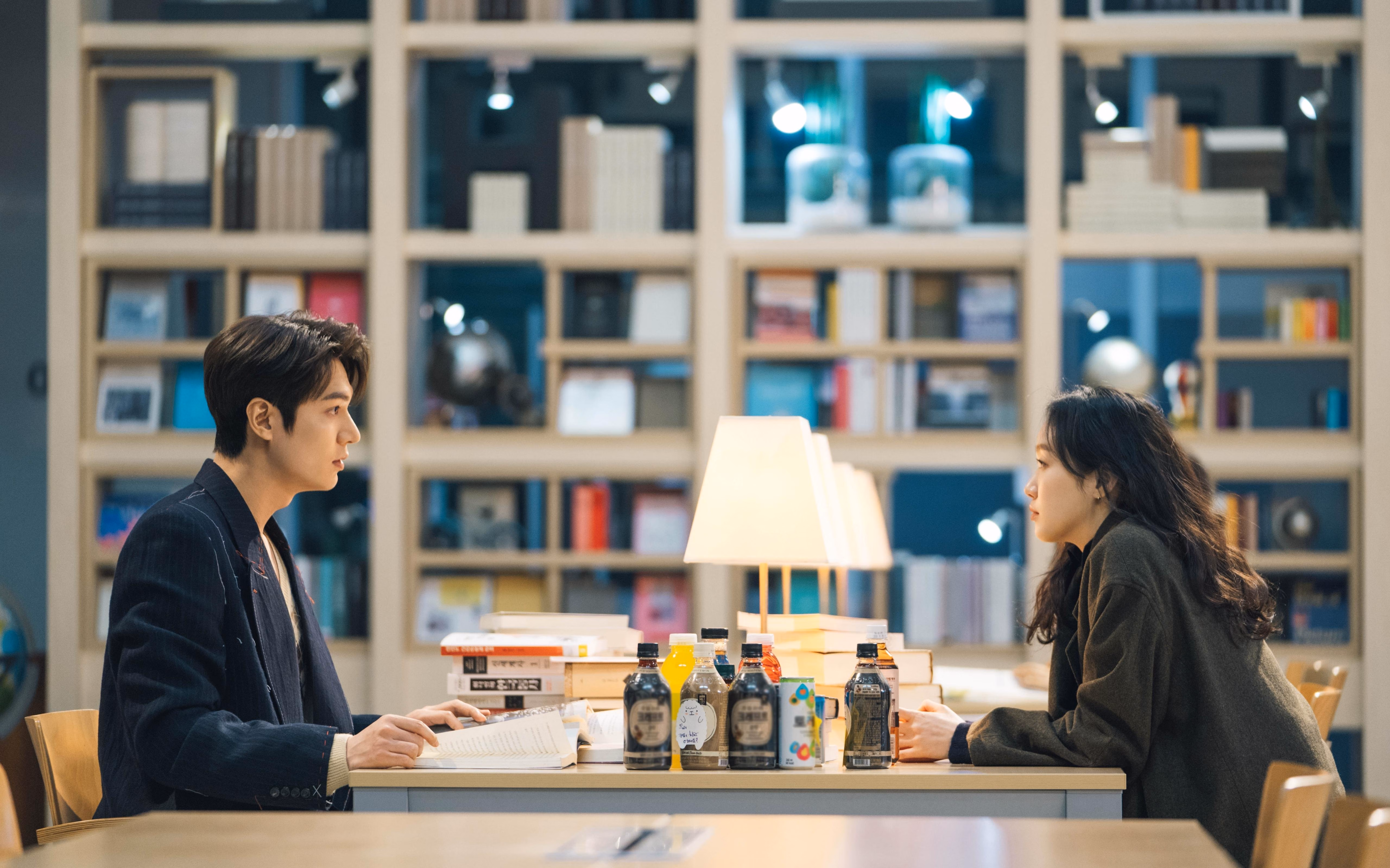 是否应鼓励球员开设教育类网络频道