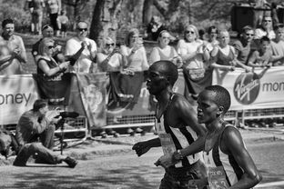 b体育app-欧洲冠军联赛：小组赛最惊喜的逆袭瞬间，欧洲冠军联赛介绍