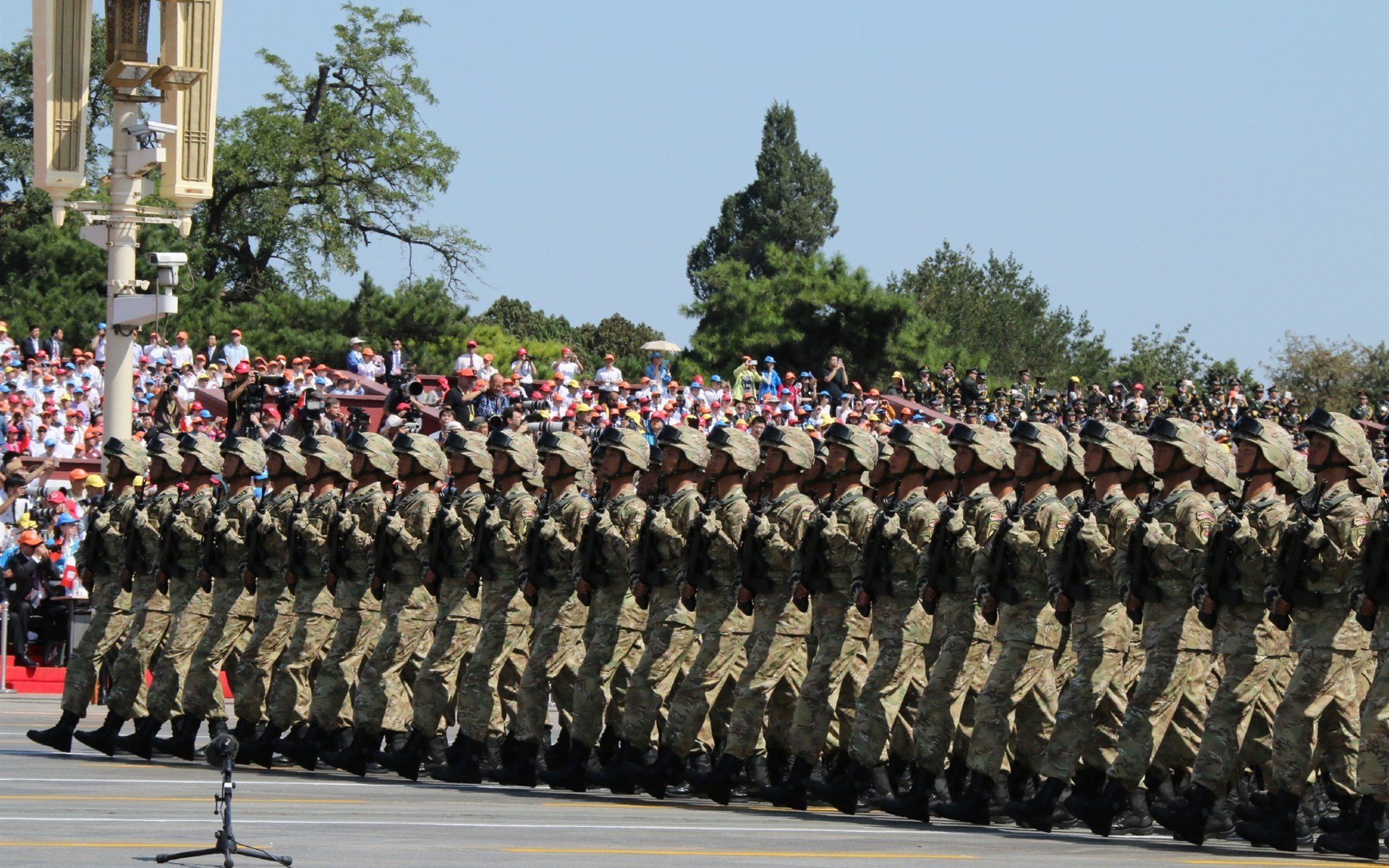 法国女子队有望成为全球橄榄球新亮点，法国橄榄球运动员日历
