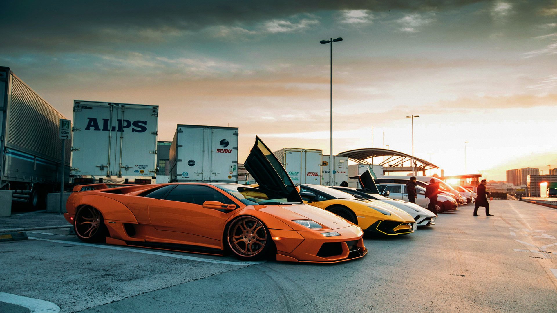 B体育亚洲官方网站-特斯·冯·迪克：富有创造力的中场球员，常常打破对方防线，冯斯特拉克家族