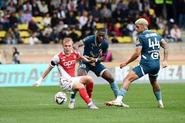 B体育官方网站：法甲斯特拉斯堡的保级之战的简单介绍