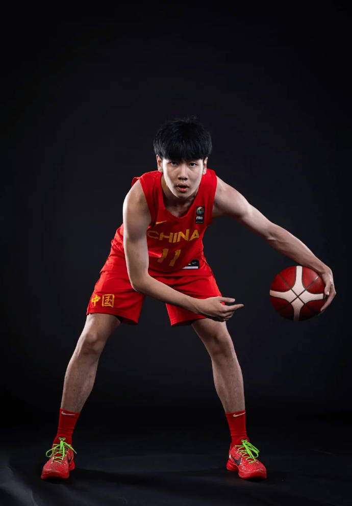 B体育官方网址:中国男篮历史上的经典绝杀:那些让人心跳加速的时刻的简单介绍 B体育官方网址:中国男篮历史上的经典绝杀:那些让人心跳加速的时刻的简单介绍