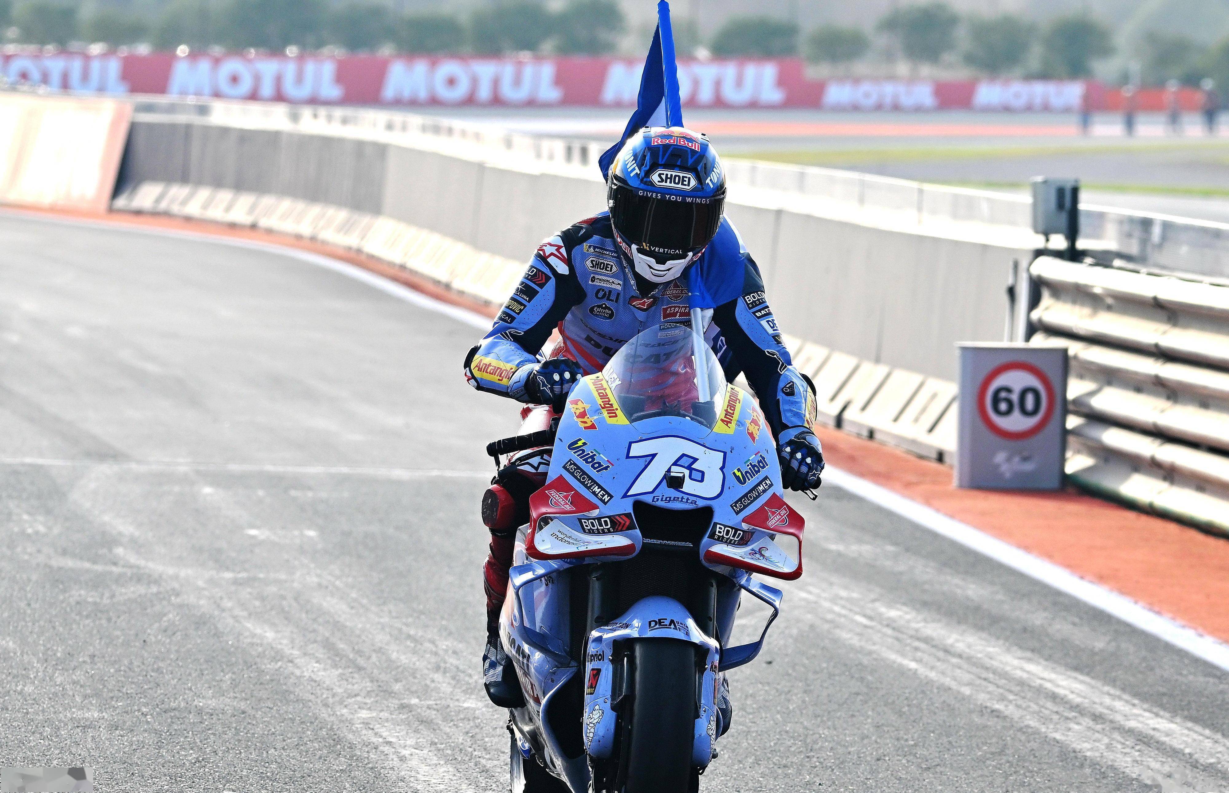 包含B体育:摩托车大奖赛，极限操控挑战赛道的词条