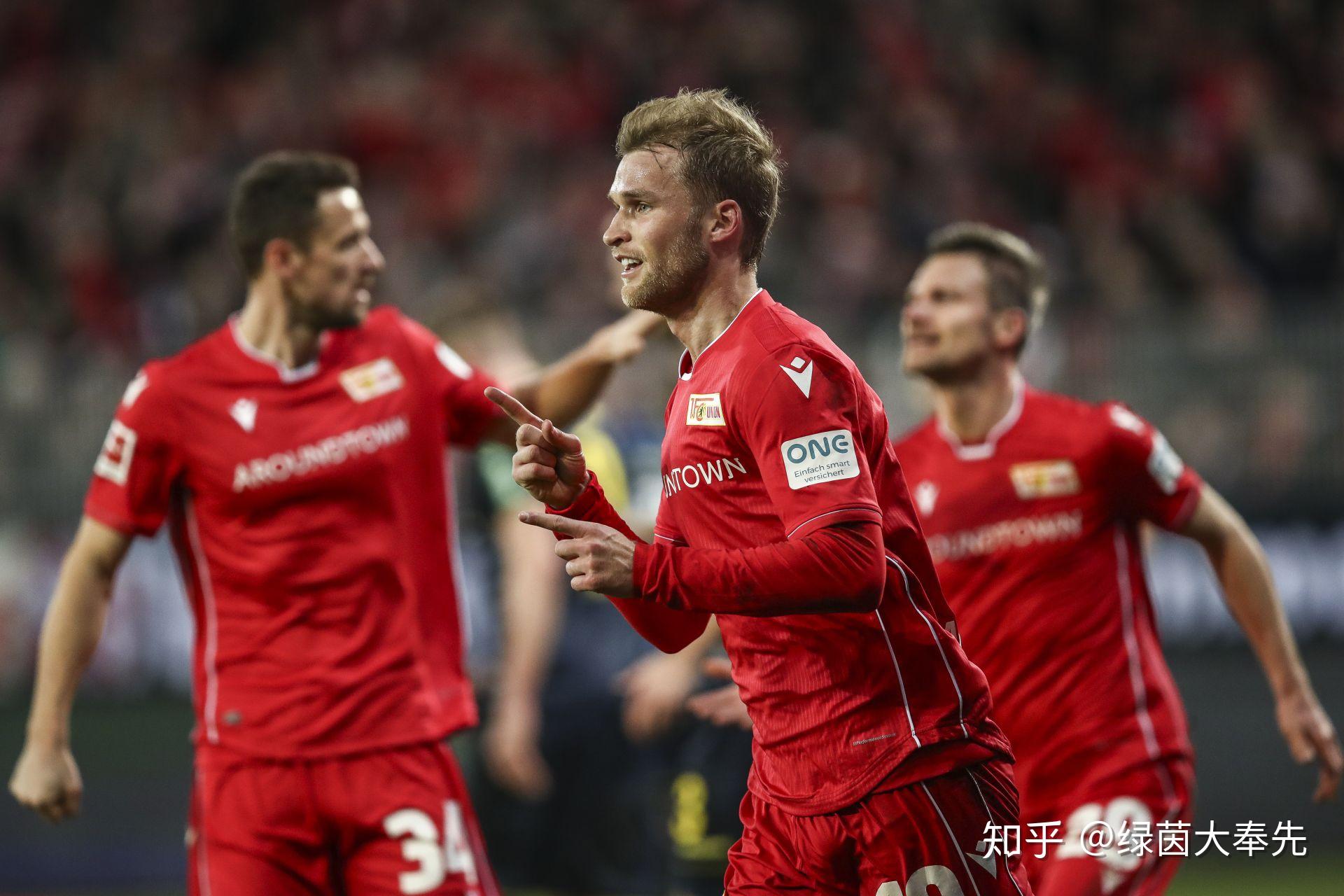 B体育官方网站:德甲的战术实验：如何在比赛中大胆创新的简单介绍