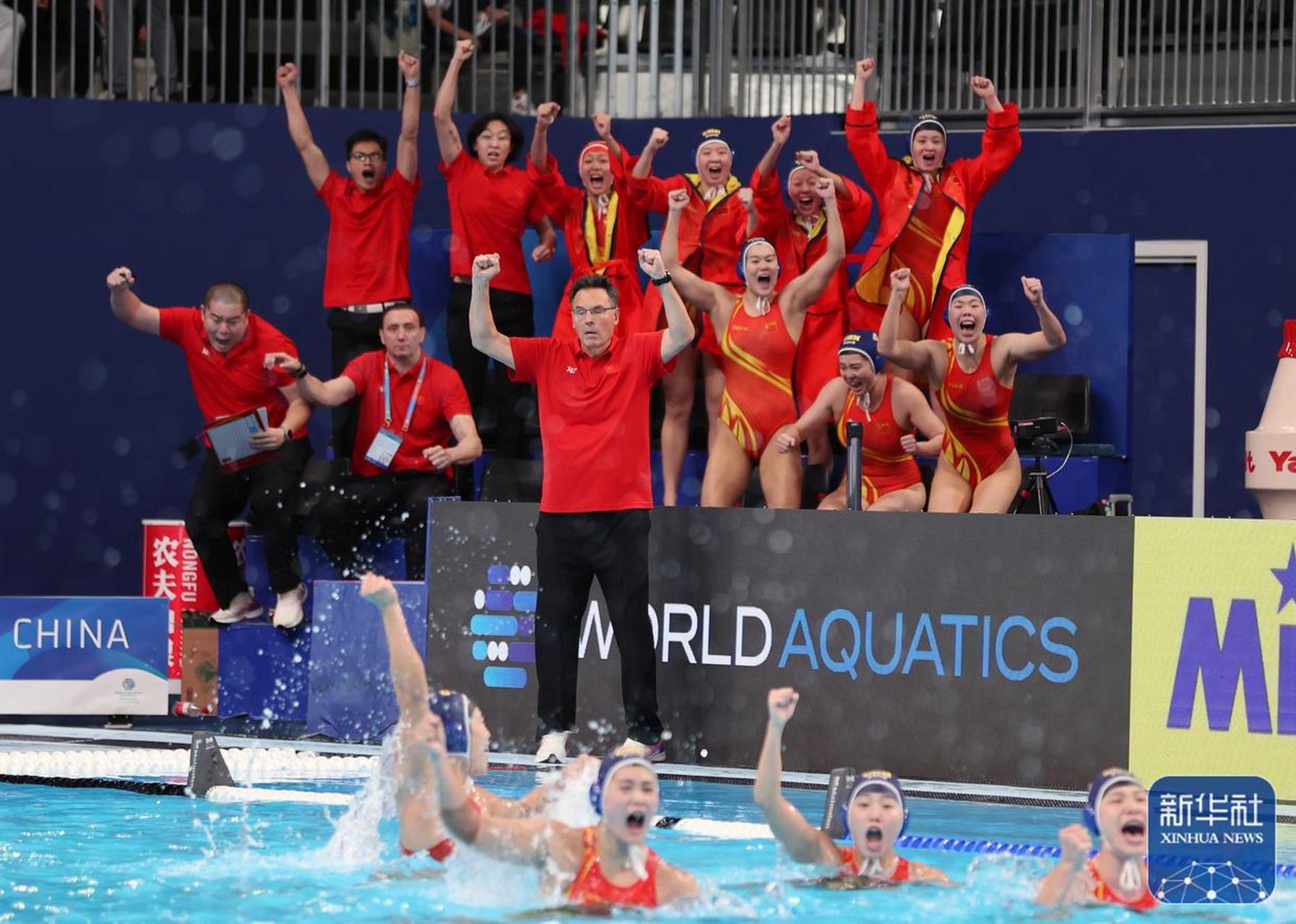 B体育:国际游泳大赛各国选手竞争激烈，谁将夺冠？的简单介绍