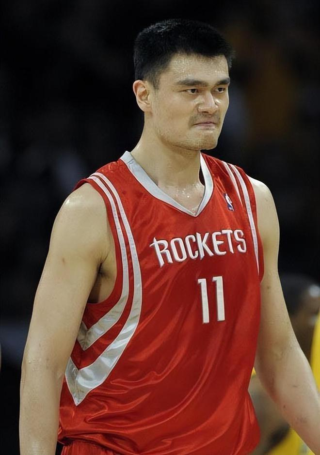 B体育官方网址：中国篮球运动员，退役后真的能找到自己的人生方向吗？的简单介绍