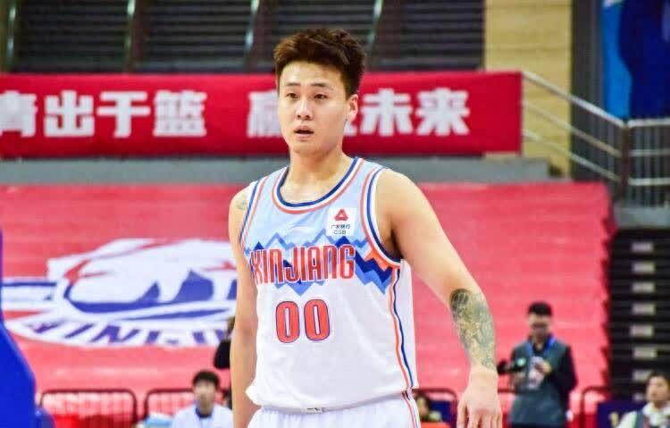 B体育(中国)官方网站-包含B体育官方网址：CBA常规赛MVP揭晓，谁是本赛季最佳球员？的词条