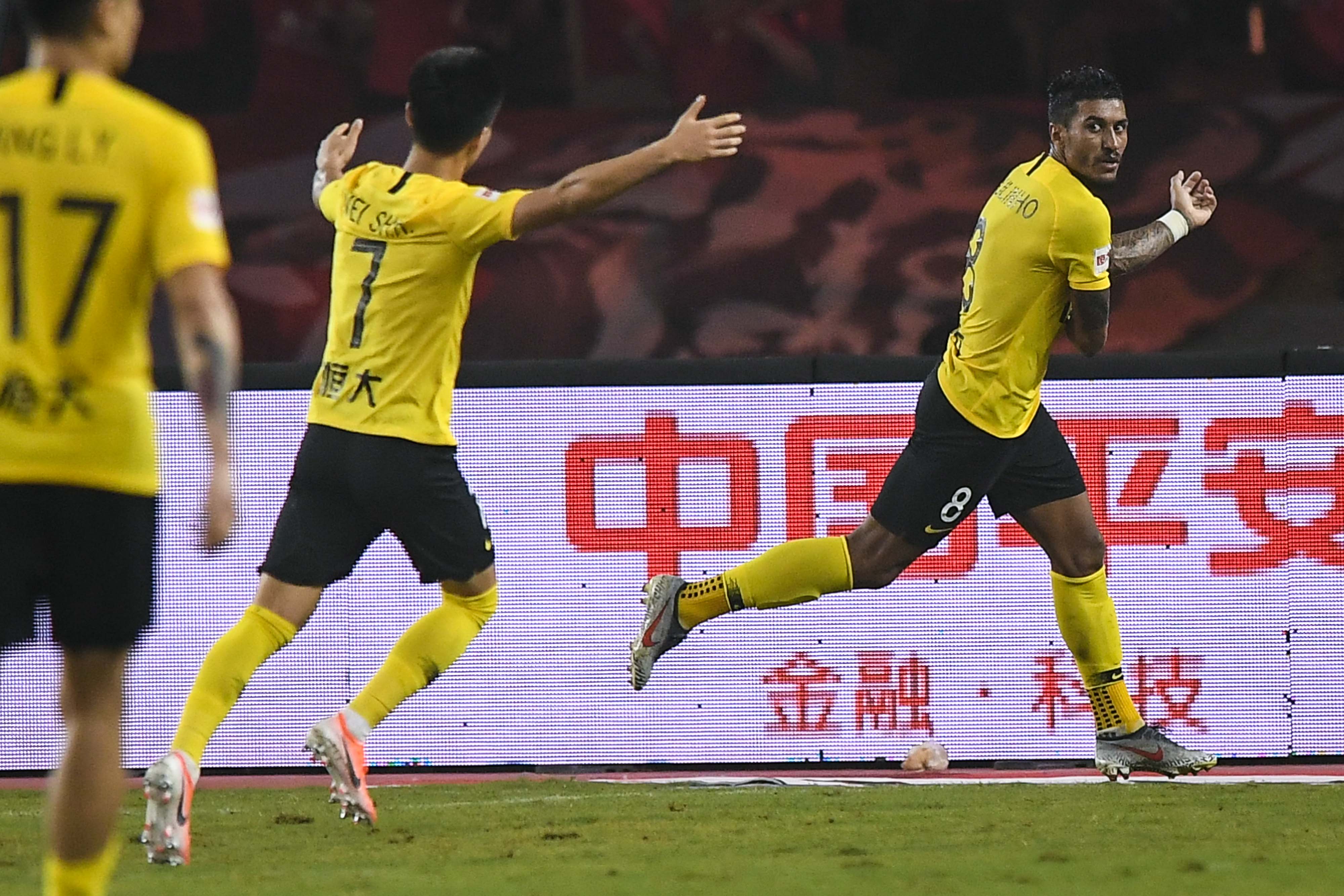 B体育平台:广州恒大队“全华班”成“笑话”,球迷:没“外援”,啥也不是!的简单介绍 B体育平台:广州恒大队“全华班”成“笑话”,球迷:没“外援”,啥也不是!的简单介绍